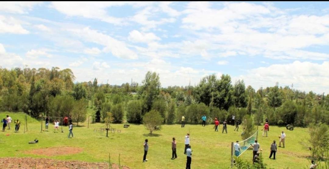 Buens Lugar Hotel Nanyuki Ngoại thất bức ảnh